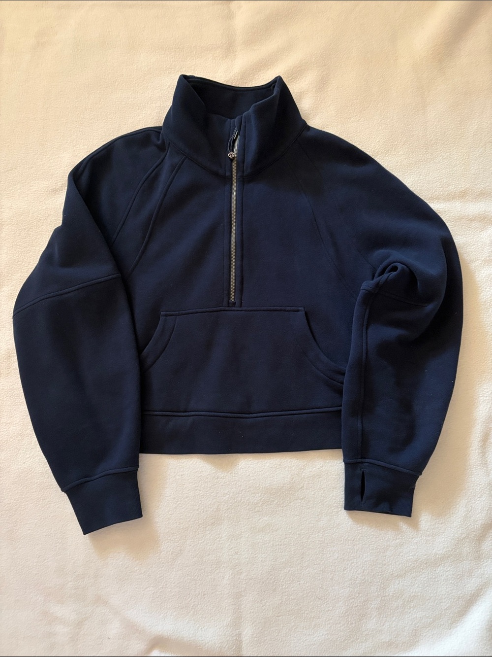 Lululemon cropped (waist length) Scuba top. Size M/L. True Navy